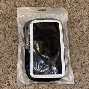 Exercise phone holder arm band